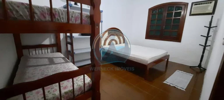 Imagem Imperdível! Apartamento à venda em Ubatuba-SP, no bairro Praia Grande. 1 quarto, 1 sala, 1 banheiro, 1 vaga de garagem. 40m².