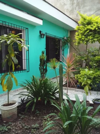 Imagem Casa à venda em Santo André-SP, Jardim Monções! 3 quartos, 1 suíte, 2 banheiros, 2 vagas de garagem, 163m². Confira!