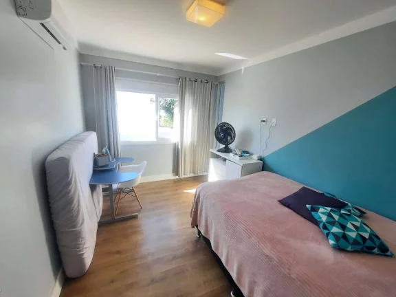 Imagem Casa à Venda, 218 m2, 3 Dormietórios(1S), Ribeirão da Ilha, Florianópolis/ SC