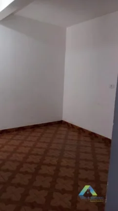 Imagem Excelente oportunidade a poucos minutos da estação do metro Jabaquara, 2 dormitórios, com fácil acesso a comercios e principais avenidas.