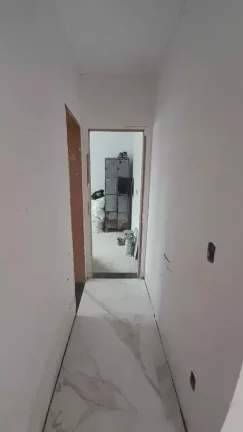 Imagem PORTÃO DE GARAGEM SEPARADO+2QUARTOS+SUÍTE+2VAGAS+ELEVADOR+TORRE ÚNICA+PONTO PARA CARREGAR CARRO ELÉTRICO