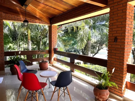 Imagem Casa em Condomínio a Venda no bairro Granja Viana - Cotia, SP