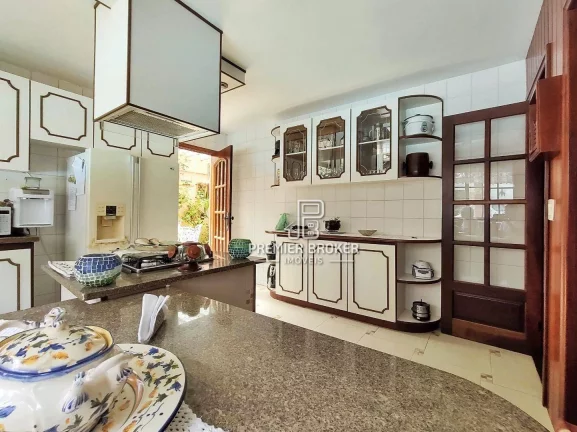 Imagem Casa à venda, 200 m² por R$ 1.200.000,00 - Albuquerque - Teresópolis/RJ