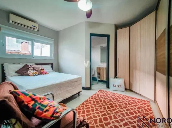 CASA DE 5 DORMITÓRIOS (2 SUITES)2 VAGAS DE GARGEM, 350M² PRIVATIVOS, BAIRO J.K.