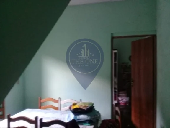 Imagem Imperdível Casa para renda à Venda em São Paulo-SP, Jardim Iva: 6 Quartos, 3 Salas, 3 Banheiros, 3 Vagas de Garagem - 230,00 m². Aproveite!