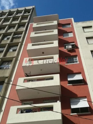 Imagem Apto á 300m2 da praia 2 dormitórios ,varanda ,sem vaga, bairro Gonzaga em Santos