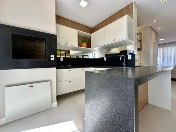 Imagem Casa em Condominio 2 Dormitórios - Bairro --