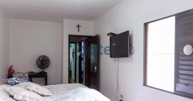 Imagem CASA TERREA COM 03 QUARTOS (01 SUITE) NO OTIMO BAIRRO DO JARDIM HOLLYWOOD -SBC