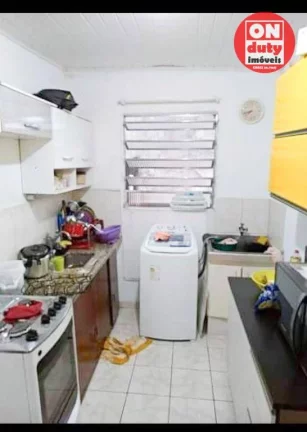 Imagem Sobrado à venda, 104 m² por R$ 290.000,00 - Vila Matias - Santos/SP