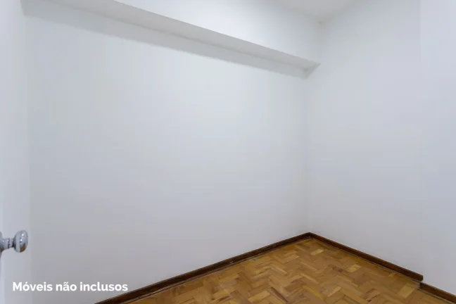 Imagem Apartamento 129M² Reformado, 3Q, 1 Suíte, 2 Banheiros, 1 Vaga, Varanda, Portaria 24h, Sol da Tarde.