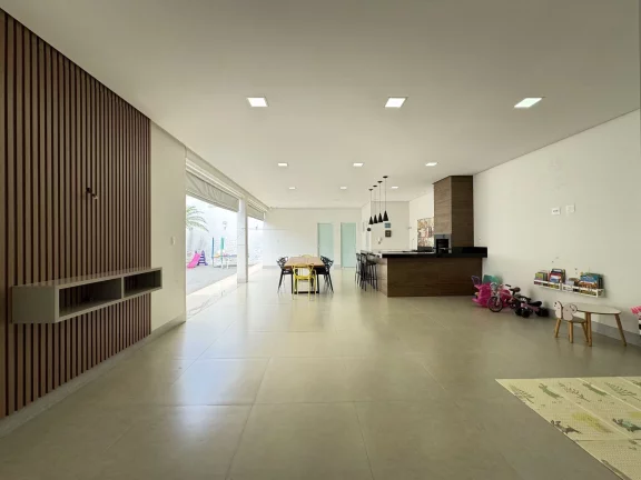 Imagem Casa à Venda no Alto dos Caiçaras – 3 Quartos, Suíte Master e Área Gourmet