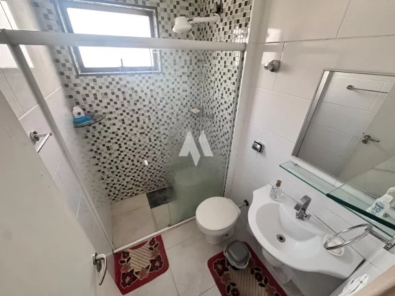 Imagem Apartamento de 1 Dormitório na Ponta da Praia - Vista Livre e Vaga de Garagem!