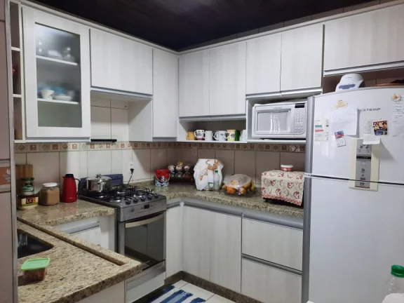 Imagem Casa com 5 dormitórios à venda, 242 m² por R$ 700.000,00 - Centro - Poá/SP