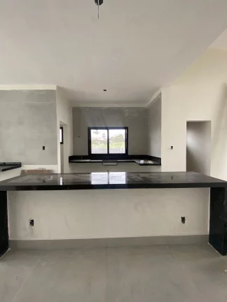 Imagem Linda casa a venda no Condomínio Ninho Verde I Eco Residence