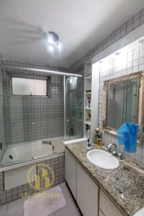 Imagem Amplo Apartamento à Venda: 3 dormitórios sendo 1 suíte , 1 vaga. Av. Nove de Julho, Jardim Paulista
