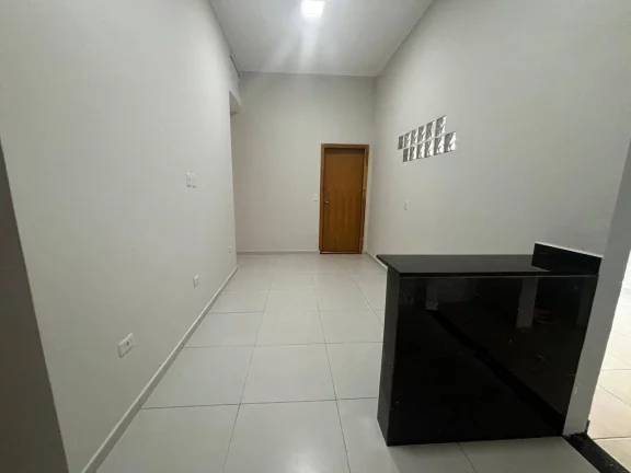 Imagem Casa Averbada Com 3 Quartos na FRG - R$320 mil