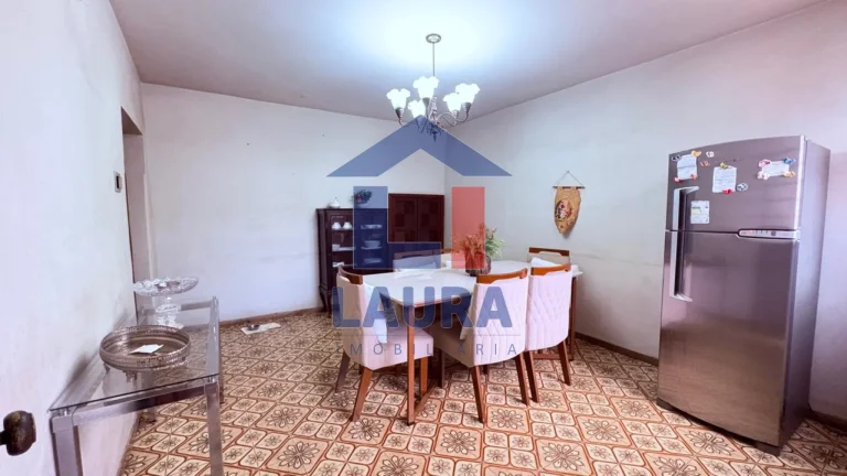 Imagem CASA RESIDENCIAL em PARÁ DE MINAS - MG, CENTRO