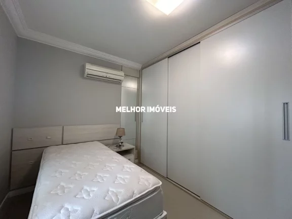 Imagem Apartamento á venda com 3 dormitórios e 3 vagas de garagem localizado no Centro de Balneário Camboriú.