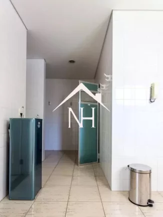 Imagem Apartamento de 200m c/ lareira, 3 suítes (1 master c/ varanda, closet e banheira),4 vagas c/ depósito,piscina,playground,academia,salão de festa,sauna