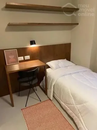 Imagem Apartamento a venda totalmente mobiliado com 3 dormitórios (1 suíte) e 1 vaga na Vila Olímpia, São Paulo