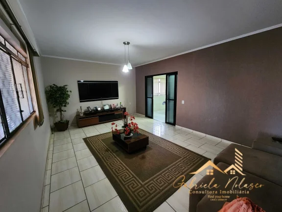 Imagem Casa estilo chácara perto do centro de Mogi Mirim