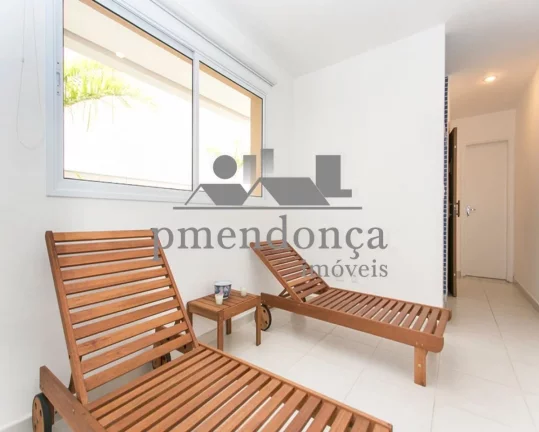 Imagem Apartamento na Vila Romana reformado com 2 suítes e 2 vagas, pronto para morar!