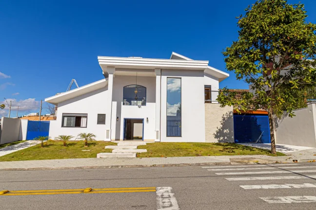 Imagem Casa com 337 m² Mobiliada 4 Dormitotios Estuda Permuta Parcial no ABC