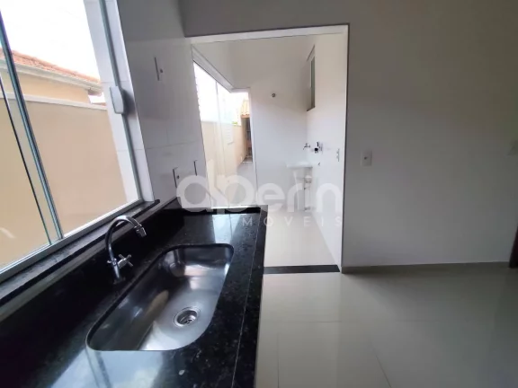Imagem CASA À VENDA - PRÓXIMO AO LUIZÃO