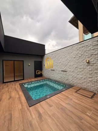 Imagem Casa com 3 quartos no Setor Três Marias, em terreno com 300m² com 195m² de área construída poss...
