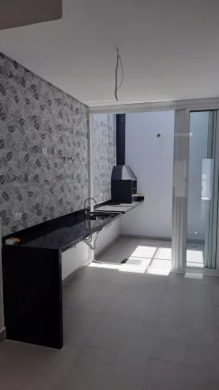 Imagem VENDO SOBRADO NOVO NO BAIRRO CAMPO GRANDE 03 DORMITÓRIOS!