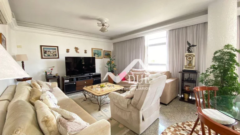 Imagem Apartamento no Gonzaga, frente mar, com vista , amplo e pronto para morar