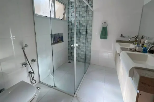 Imagem Casa para Venda em Atibaia, Vila Gardenia, 3 dormitórios, 2 suítes, 3 banheiros, 4 vagas