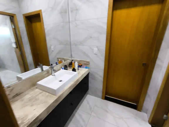 Imagem Casa Terrea 3 Suites No Jardim Veneza Porteira Fechada