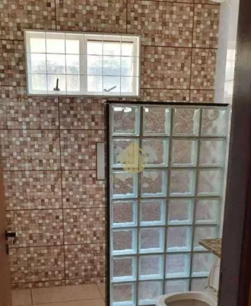 Imagem Casa com piscina em um espaço de 339 m²
