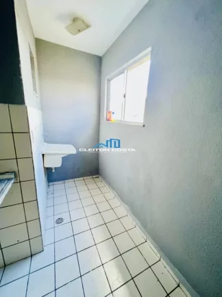 Imagem Apartamento para Venda em Feira de Santana, Vila Olímpia, 2 dormitórios, 1 banheiro, 1 vaga