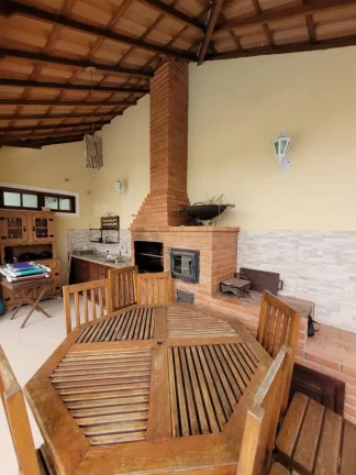 Imagem Casa em Condomínio para Venda em Araruama / RJ no bairro Salinas