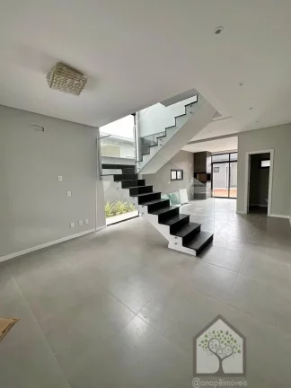 Imagem Bela casa de Alto Padrão nos Ingleses