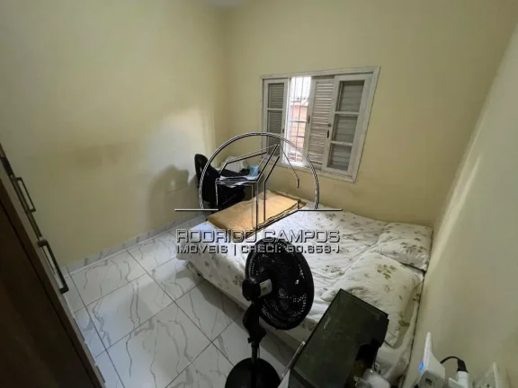 Imagem Espaçosa Casa Semi Isolada 3 Quartos no Campo da Aviação, Praia Grande