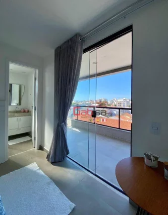 Imagem Apartamento com 2 dormitórios à venda, 117 m² por R$ 630.000,00 - Braga - Cabo Frio/RJ