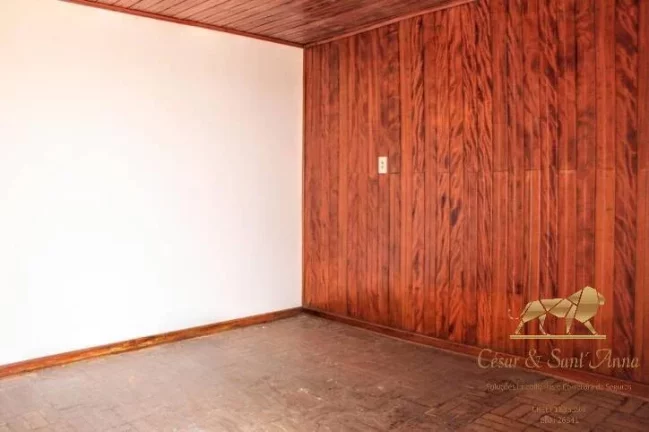 Imagem CASA Á VENDA EM ÓTIMA LOCALIZAÇÃO EM CAMPOS DO JORDÃO-SP