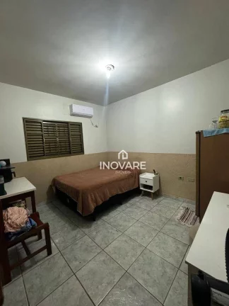 Imagem Flat com 11 dormitórios para alugar, 330 m² por R$ 6.500,00/mês - Setor Afonso Pena - Itumbiara/GO