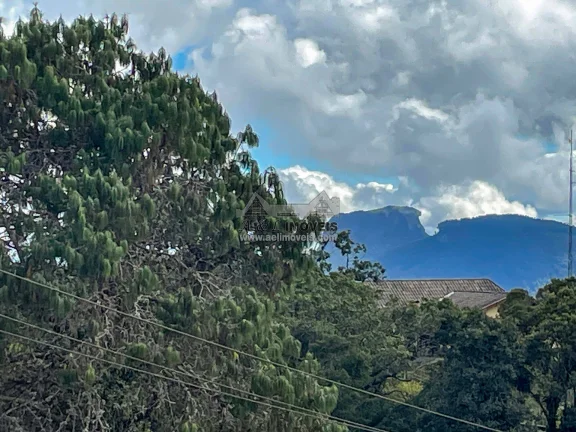 Imagem Apartamento em Campos do Jordão com Vista para a Pedra do Baú