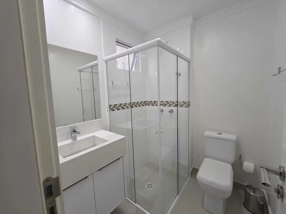 Imagem Apartamento com 3 dormitórios sendo 3 suítes e 2 vagas de garagem em Itapema/SC