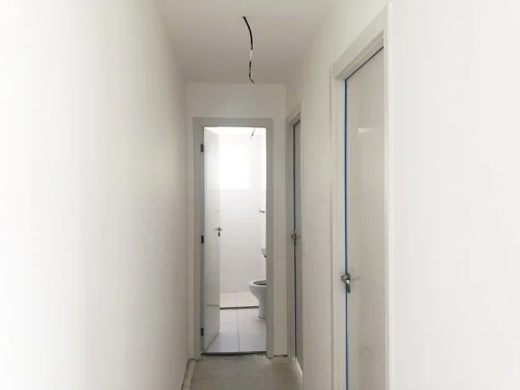 Imagem Apartamento 59M², 2Q, 1 Suíte, 2 Banheiros, 1 Vaga, Varanda, Academia, Churrasqueira, Piscina Adulto e Infantil, Salão de Festas e Jogos, Playground.