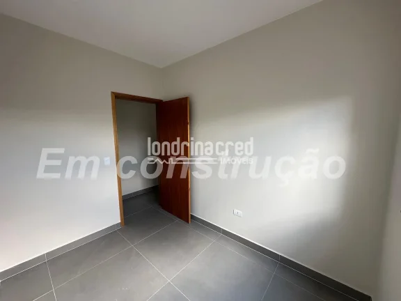 Imagem Casa em condomínio, programa Minha Casa Minha Vida, com 3 quartos (1 suíte), garagem coberta e ótima localização na região norte de Londrina.