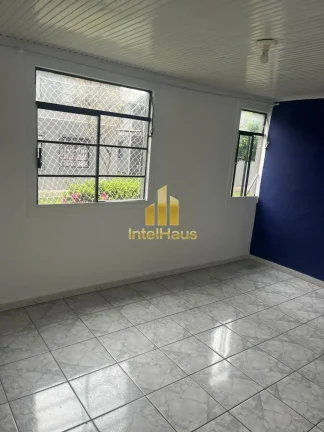 Imagem Apartamento com 2 dormitórios, sala para dois ambientes, cozinha com armários e cooktop, 1 banheir...