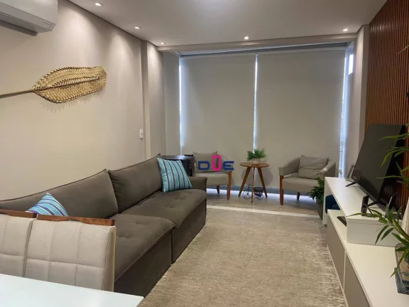 Imagem Apartamento com 2 dormitórios, 1 suíte e dependência completa, com vista mar, na Aparecida