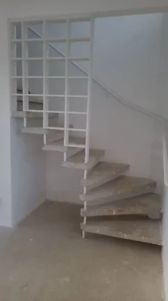 Imagem Sobrado com 2 dormitórios à venda, 67 m² por R$ 430.000,00 - Jardim Modelo - Suzano/SP