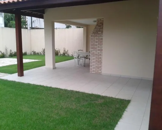 Imagem Casa tipo sobrado de 3 quartos na Enseada ao lado da praça da Brunella, Guarujá-SP: 350m², 2 salas, 2 vagas. Venda ou locação!