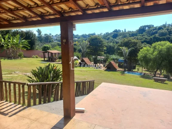 Imagem Chácara à venda em Araçoiaba da Serra com 3285m² 2 suítes, 5 vagas